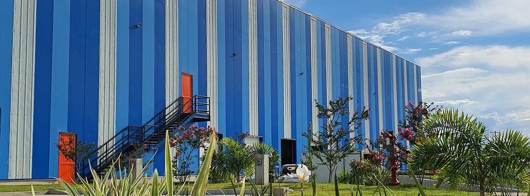 PCP UNA EMPRESA COLOMBIANA QUE SE ADAPTA AL CAMBIO